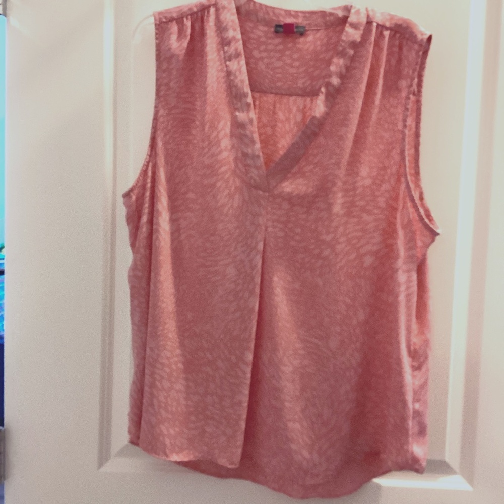 Vince Camuto sleeveless blouse size XXL